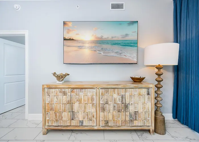 Apartment Phoenix Ii 1204 By Brett Robinson *